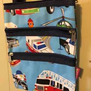 NWOT 🚒 🚔 cute crossbody!